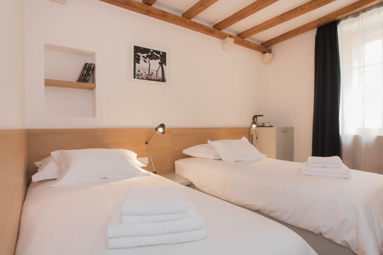 Rooms Kala Šibenik Buitenkant foto