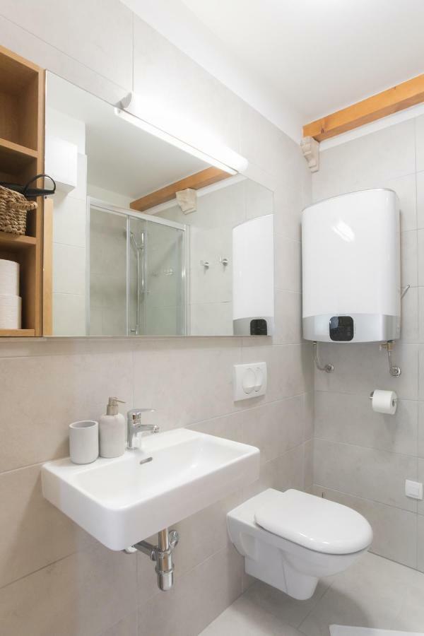 Rooms Kala Šibenik Buitenkant foto