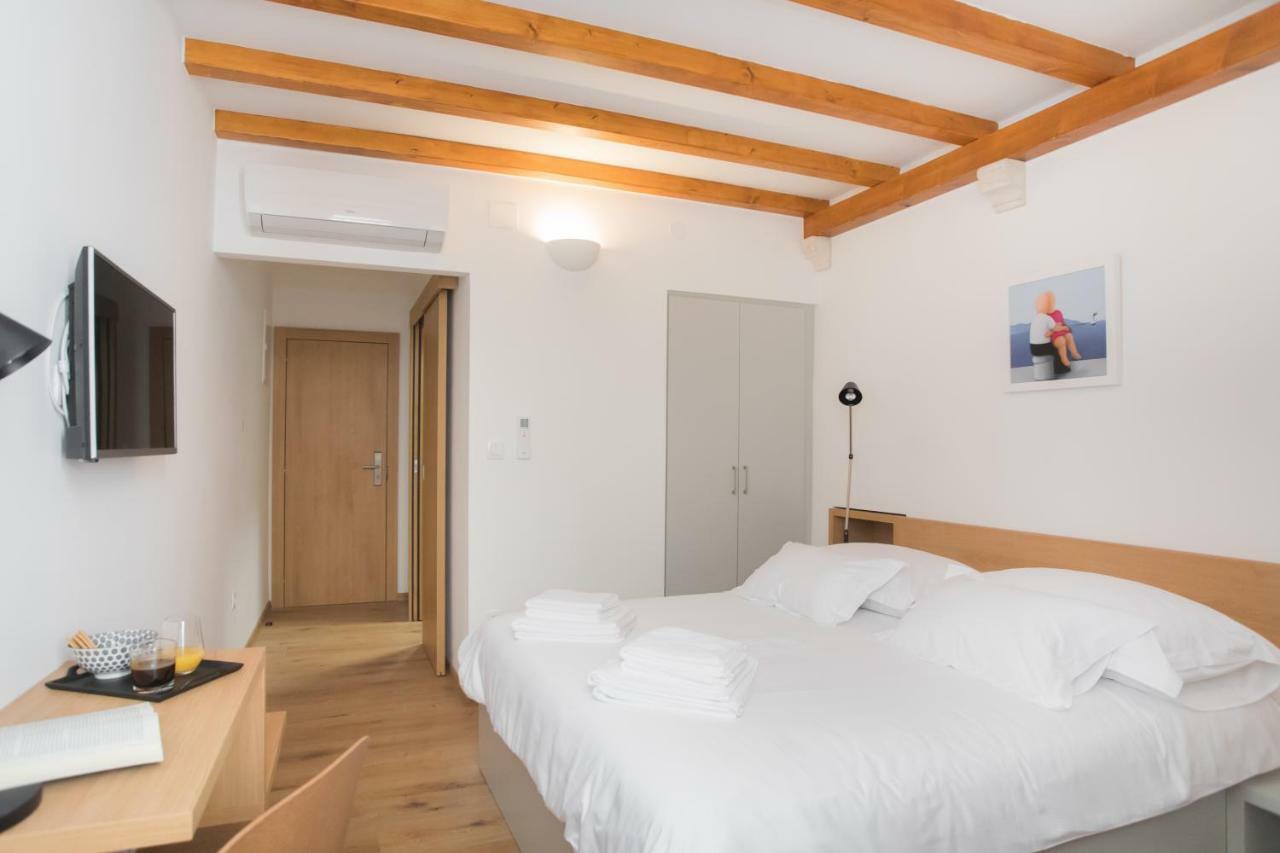 Rooms Kala Šibenik Buitenkant foto