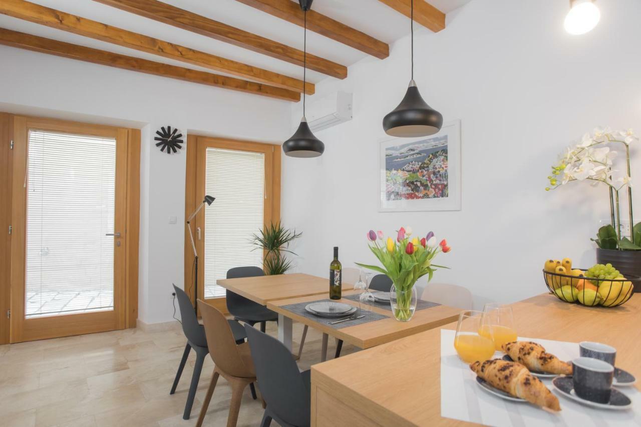 Rooms Kala Šibenik Buitenkant foto