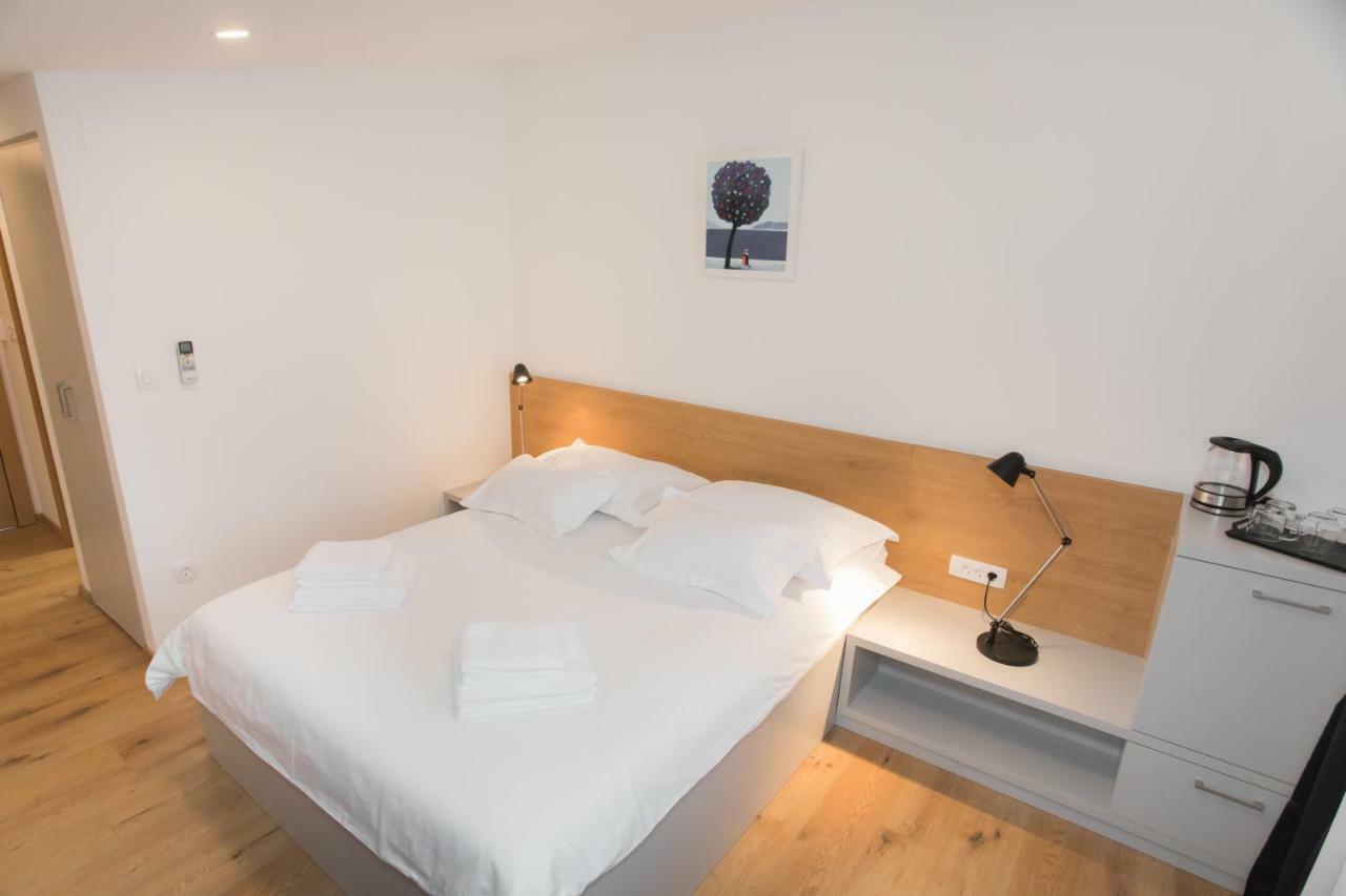 Rooms Kala Šibenik Buitenkant foto