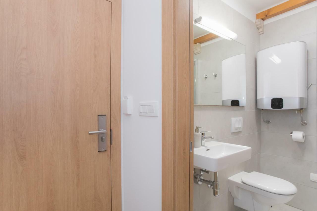 Rooms Kala Šibenik Buitenkant foto